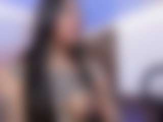 Live cam show with kiara-tay - Body Massage on crypto-cams