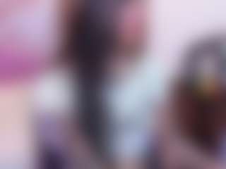 Live cam show with kiara-tay - Fingers on Porn Luv