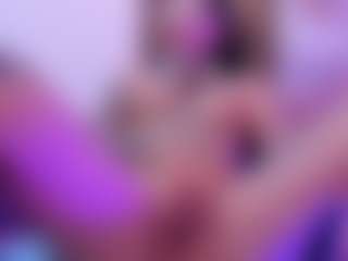 Live cam show with kiara-tay - Colombia Young Adult on xDating