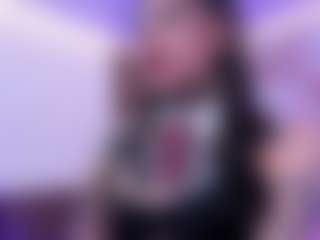 kiara-tay's Live Sex Cam Show