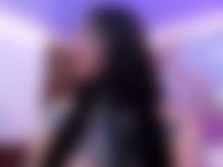 Live cam show with kiara-tay - Body Massage on camwithhim.com