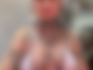 midnightmedli's Live Sex Cam Show