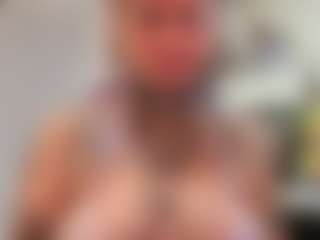 midnightmedli's Live Sex Cam Show