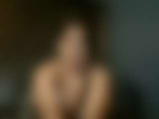 Live cam show with NativeCutee - Middle Aged on Camiplay Live