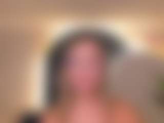 Live cam show with Nova Sinclair - BBW White on SpunkLive | colombia