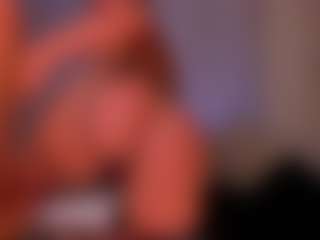 Live cam show with Nova Sinclair - Upskirt on xplaylive.com