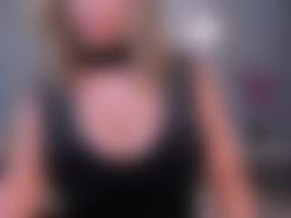 Live cam show with Nova Sinclair - Big Tits on AdultVida.com