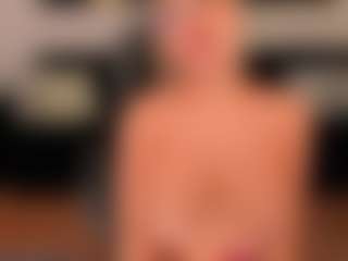 Live cam show with Nova Sinclair - Blonde Hair on eurowanks.com