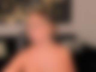 Live cam show with Nova Sinclair - Striptease on studioflirtlive.com