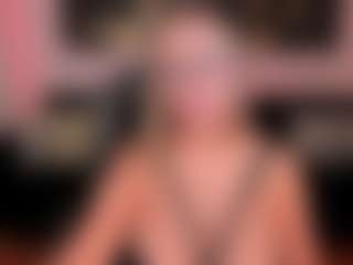 Live cam show with Nova Sinclair - White Curvy on Camsoda | colombia