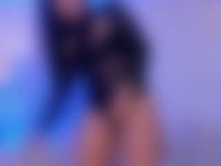 Live cam show with OrianaSilva - Teen (18+) on Strip Flash - Live Sex Shows