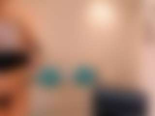 Live cam show with OrianaSilva - Body Massage on sexylivex.com
