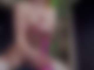Plumpah Peach's Live Sex Cam Show