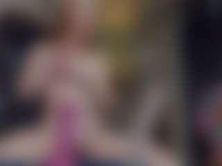 Plumpah Peach's Live Sex Cam Show
