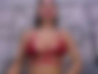 Live cam show with Rosse - Kisses on CamwithHer