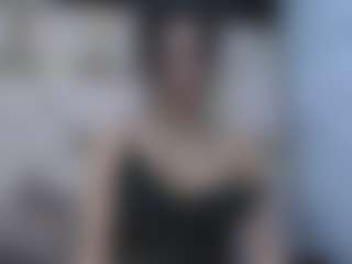Live cam show with Rosse - Kisses on Dolls Live