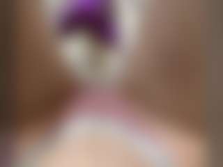 Live cam show with Veronikamilka - Thin on Camsoda