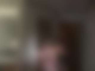 Live cam show with 1sweetLips6969 - Cum on Camsoda