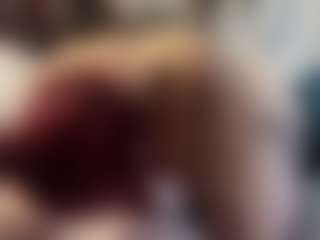 Show de cam en vivo con 1sweetLips6969 - Red Hair en Camsoda