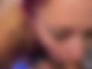 1sweetLips6969's Live Sex Cam Show