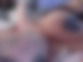 Live cam show with 1sweetLips6969 - Strip on xxxlivecams.org