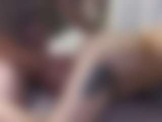 1sweetLips6969's Live Sex Cam Show