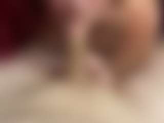 1sweetLips6969's Live Sex Cam Show