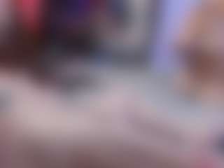 1sweetLips6969 MILF webcam performer live streaming