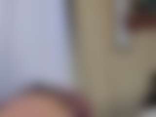 1sweetLips6969's Live Sex Cam Show