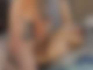 1sweetLips6969's Live Sex Cam Show