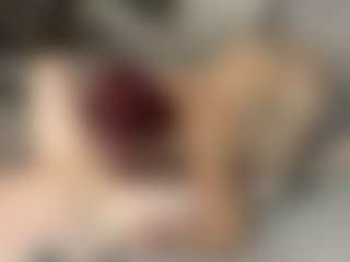 Live cam show with 1sweetLips6969 - Red Hair on chickslive.net