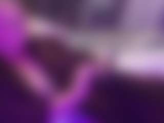 Live cam show with 1sweetLips6969 - Mobile on Camiplay Live