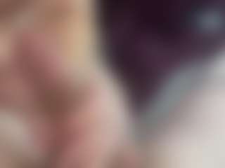 Live cam show with 1sweetLips6969 - BBW on SpankPalCams