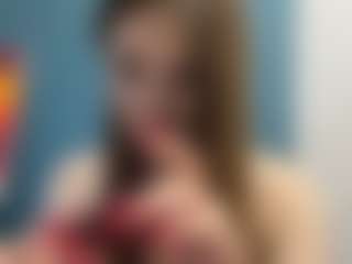 Live cam show with Eva - Middle Aged on Milfs Live