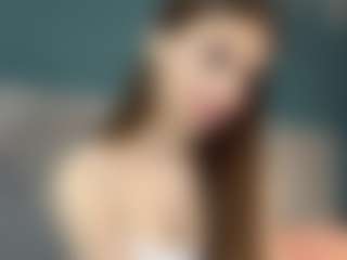 Live cam show with Eva - Middle Aged on Camiplay Live