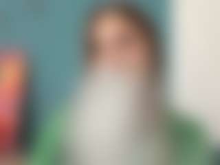 Live cam show with Eva - Middle Aged on liverealitysex.com