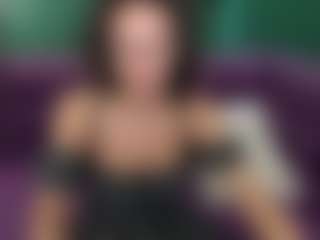 KiraSteel's Live Sex Cam Show