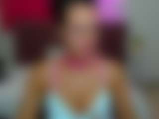 KiraSteel's Live Sex Cam Show