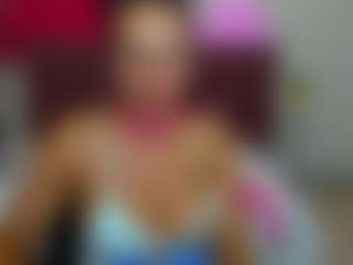 KiraSteel's Live Sex Cam Show