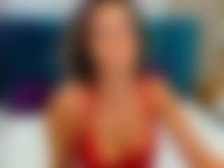KiraSteel's Live Sex Cam Show