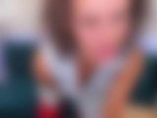 Live cam show with KiraSteel - Brown Hair MILF on Instabang