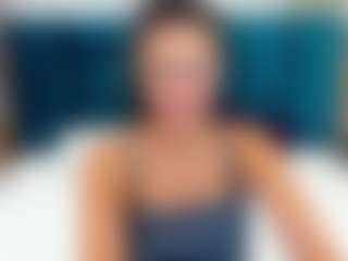 Live cam show with KiraSteel - Thong on Camsoda