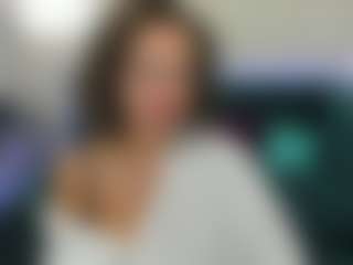 Live cam show with KiraSteel - Skinny MILF on Big Tits