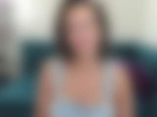 Live cam show with KiraSteel - Average on camwithhim.com