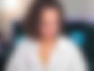 KiraSteel's Live Sex Cam Show