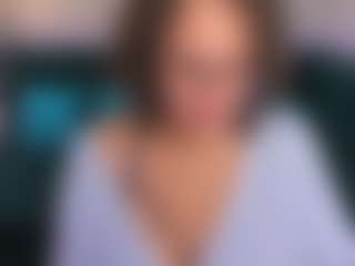 Live cam show with KiraSteel - Skinny MILF on iamadamtest123.com