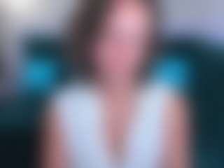 KiraSteel's Live Sex Cam Show