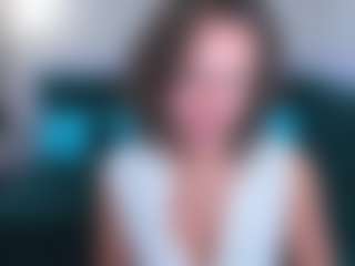 Live cam show with KiraSteel - MILF Teen (18+) on Camsoda