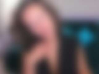 Live cam show with KiraSteel - Average on Camsoda