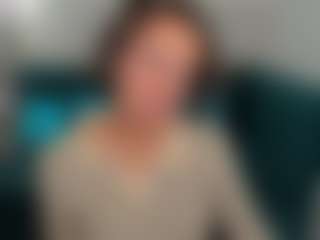 KiraSteel's Live Sex Cam Show